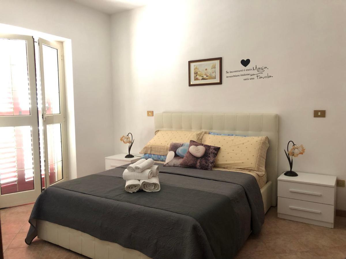 Appartamento In Villa Andreina Orosei Eksteriør bilde
