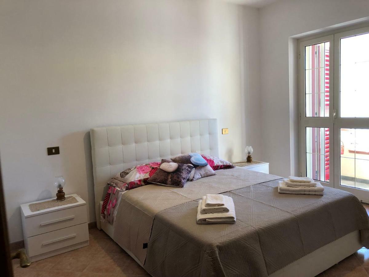 Appartamento In Villa Andreina Orosei Eksteriør bilde