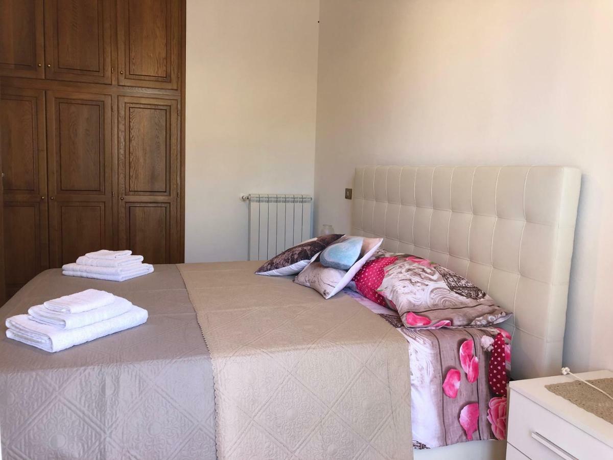 Appartamento In Villa Andreina Orosei Eksteriør bilde