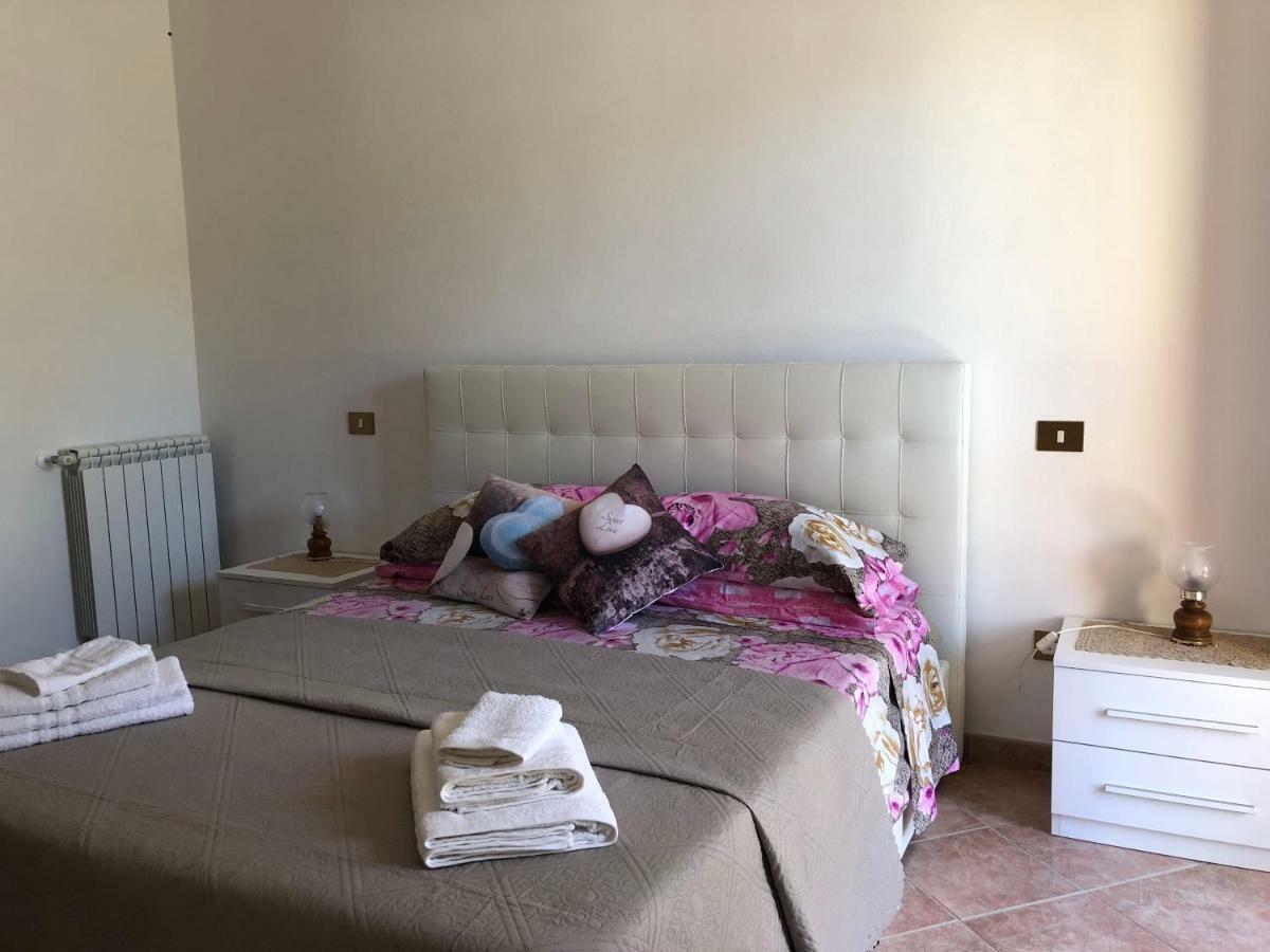 Appartamento In Villa Andreina Orosei Eksteriør bilde